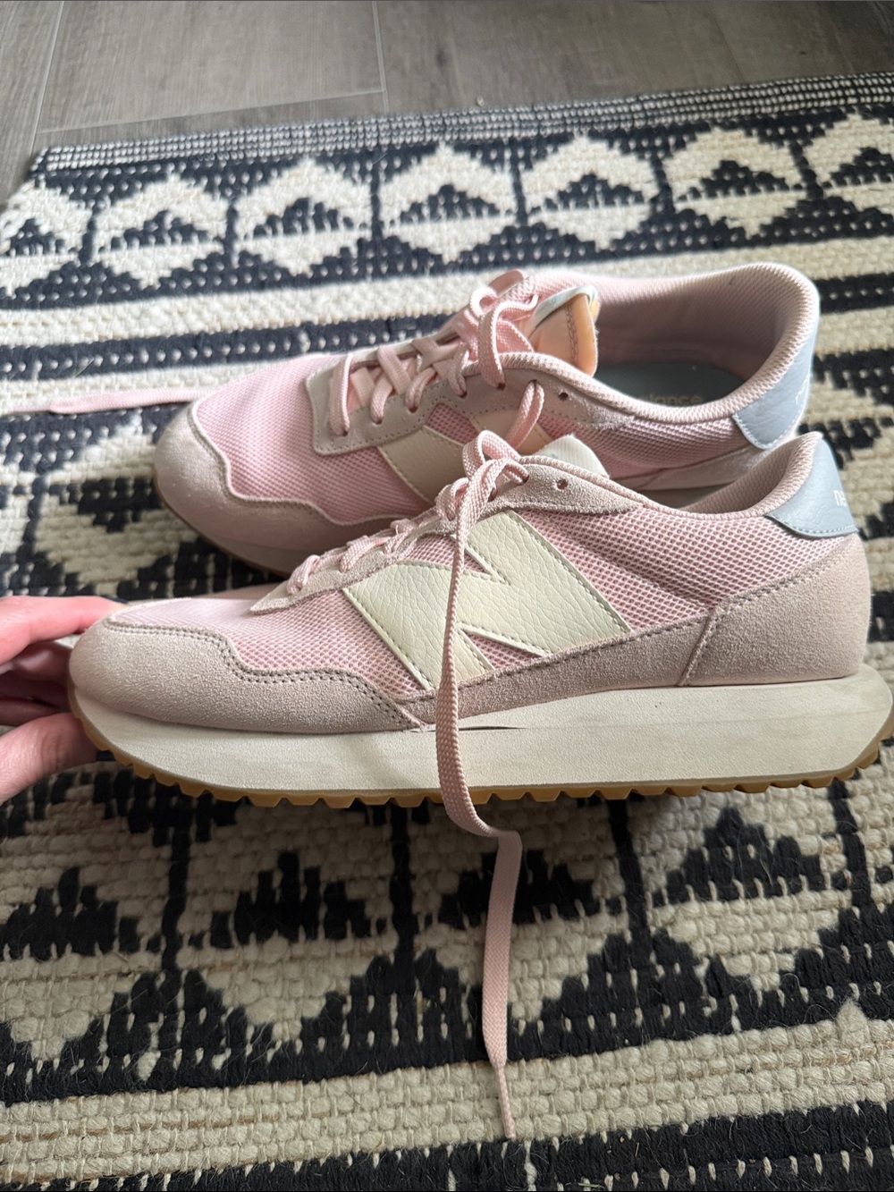 New Balance 237 Women's Pink and Cream Retro Runner Sneakers. (Barely worn)
